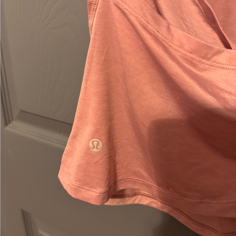 Lululemon Pink Women's Crisscross Back Tank Top - Picture 4 of 6